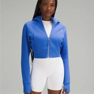 Lululemon Cropped Scuba Hoodie in Pipe Dream Blue